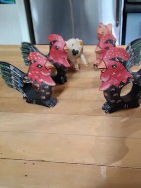 6 PC ROOSTER NAPKIN RINGS CHICKEN FARMHOUSE PIG BEAR WOOD HANDPAINTED
